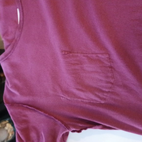 Pink Victoria Secret pocketed tee size xs pink on back and on pocket love - Picture 7 of 8